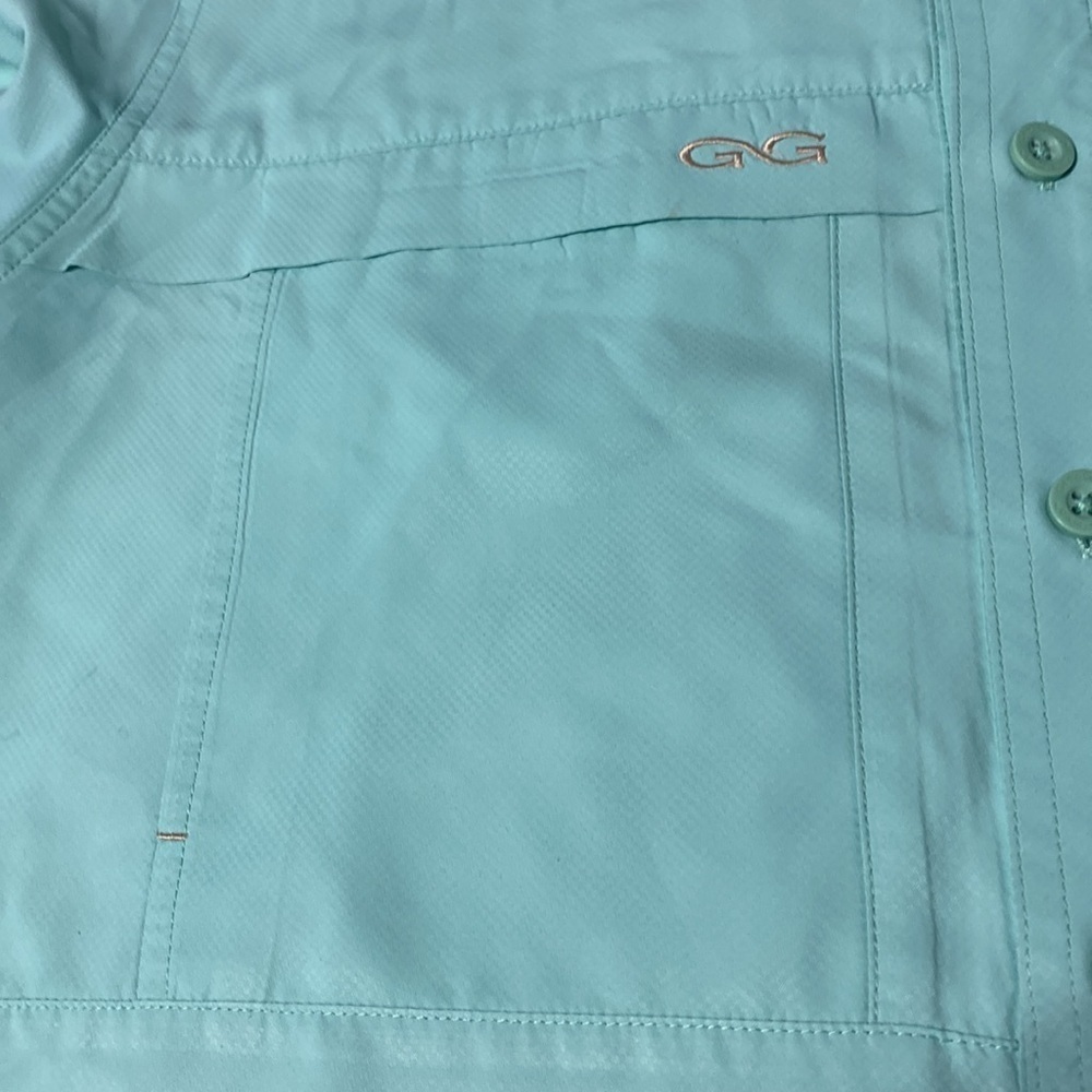 Game Guard button down. Size Medium - Picture 3 of 5